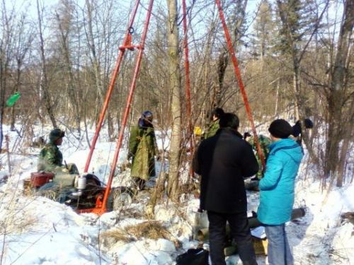 产品:鹤哈高速公路工程地质勘察翠峦至铁路段